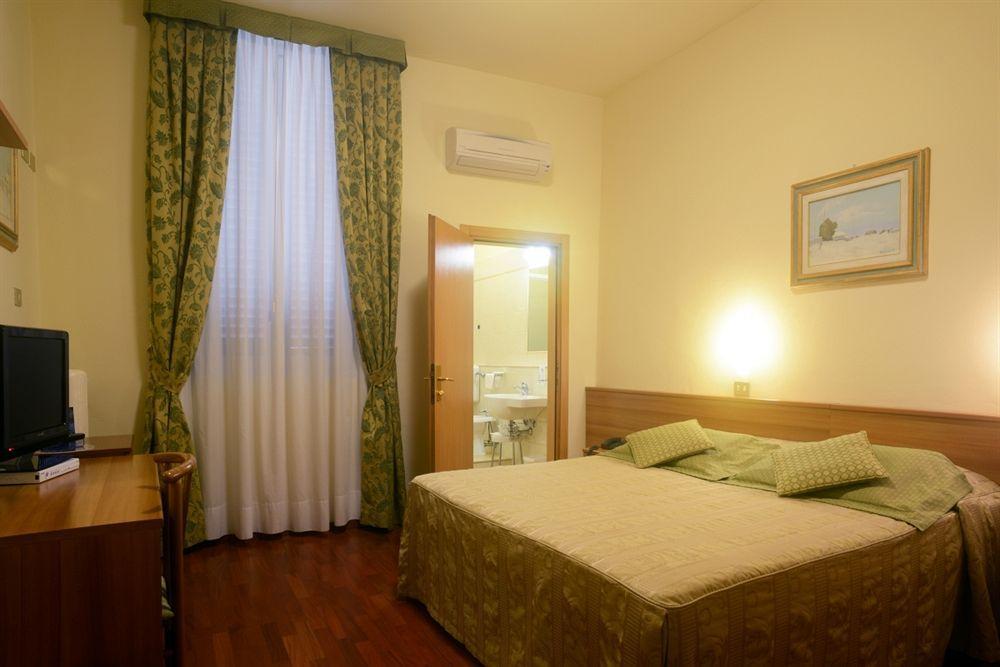 Hotel Colomba Floransa Dış mekan fotoğraf