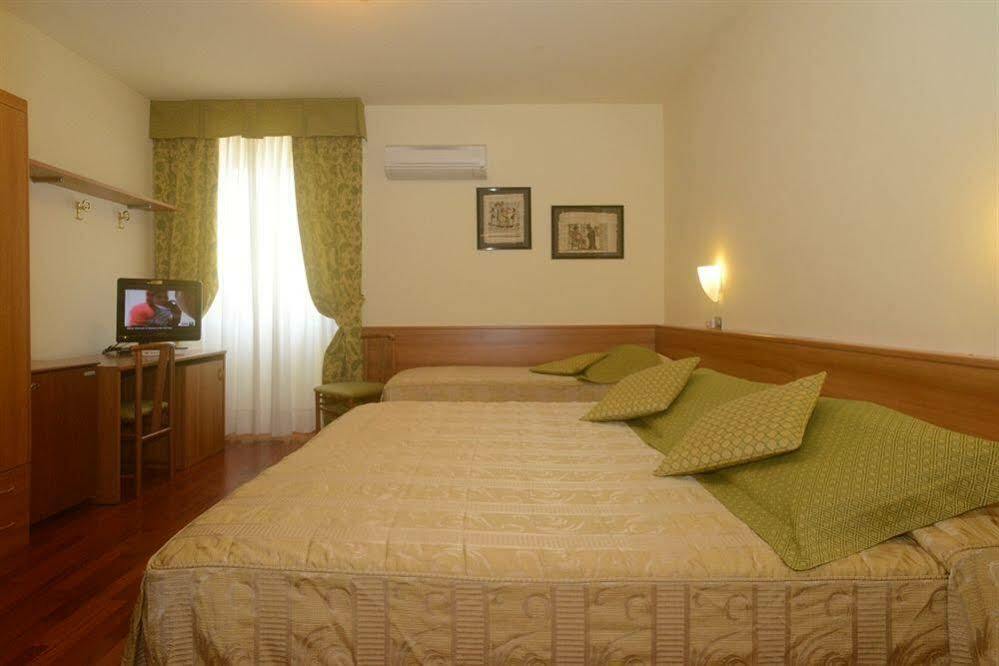 Hotel Colomba Floransa Dış mekan fotoğraf